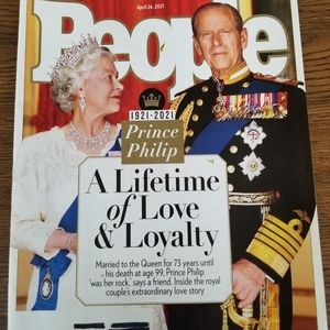 People Magazine April 26 2021